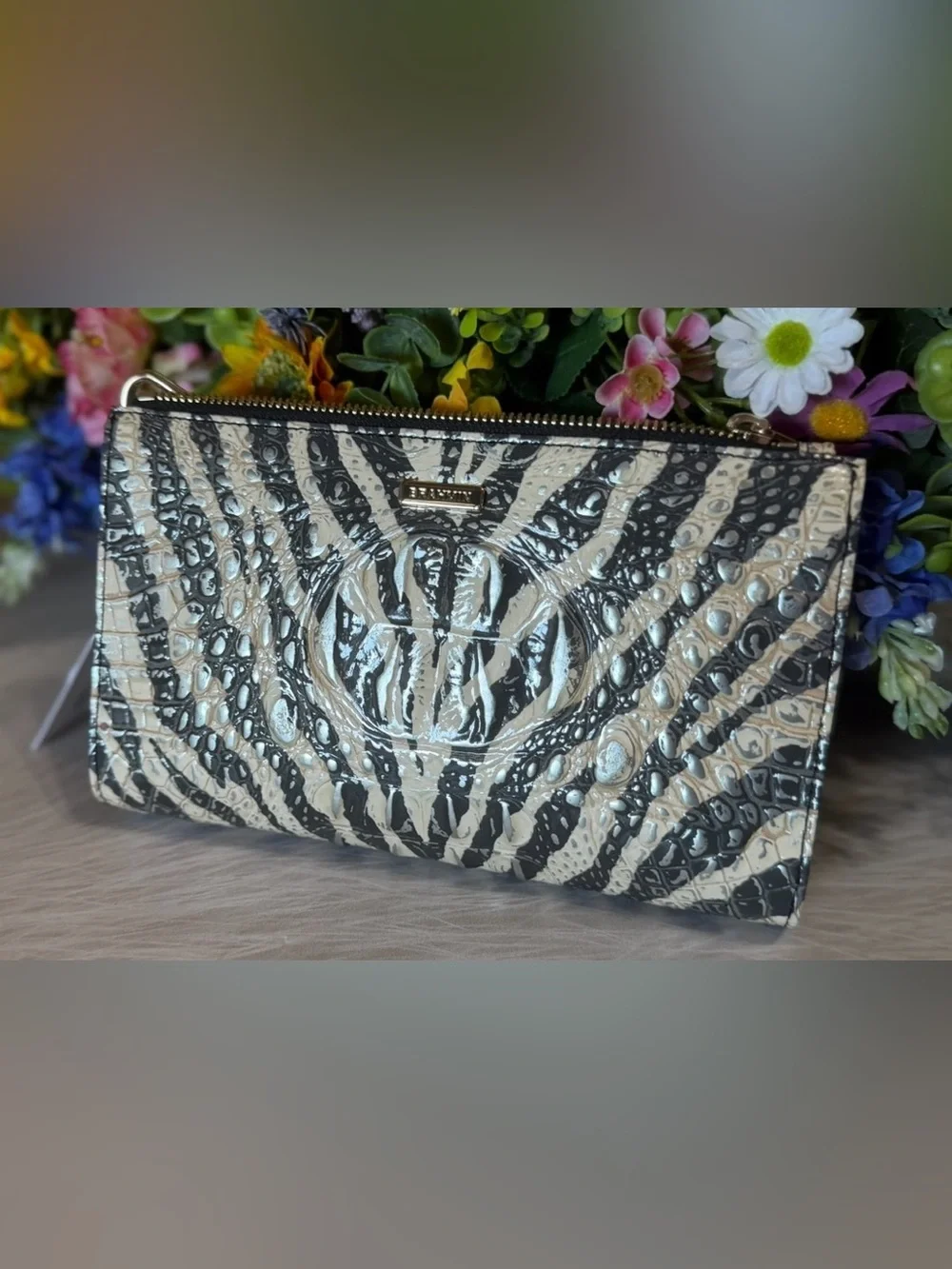 PERFECT EYE HTF BRAHMIN DAISY DASHING ZEBRA MELBOURNE same as EVERLASTING ENCOUR